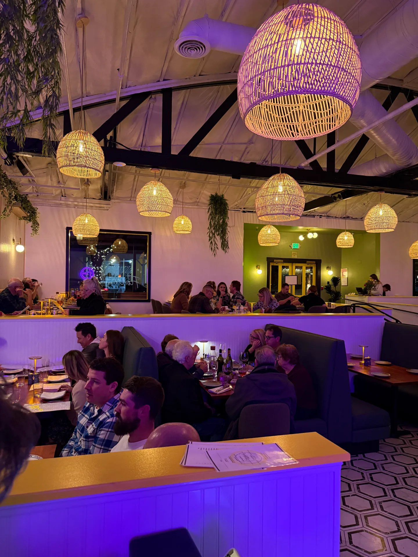 14 High-Rated Venues, 3 Blocks: The Professional’s Dining Guide to Historic Folsom